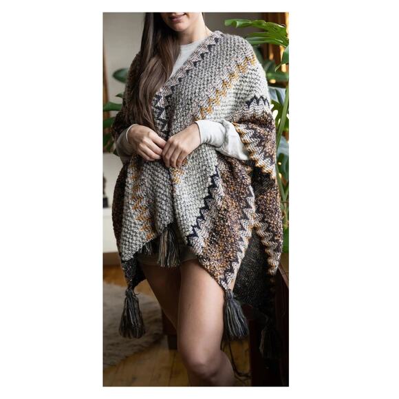 SAACHI Multi Chevron Knit Fringe Duster One Size - Picture 4 of 13
